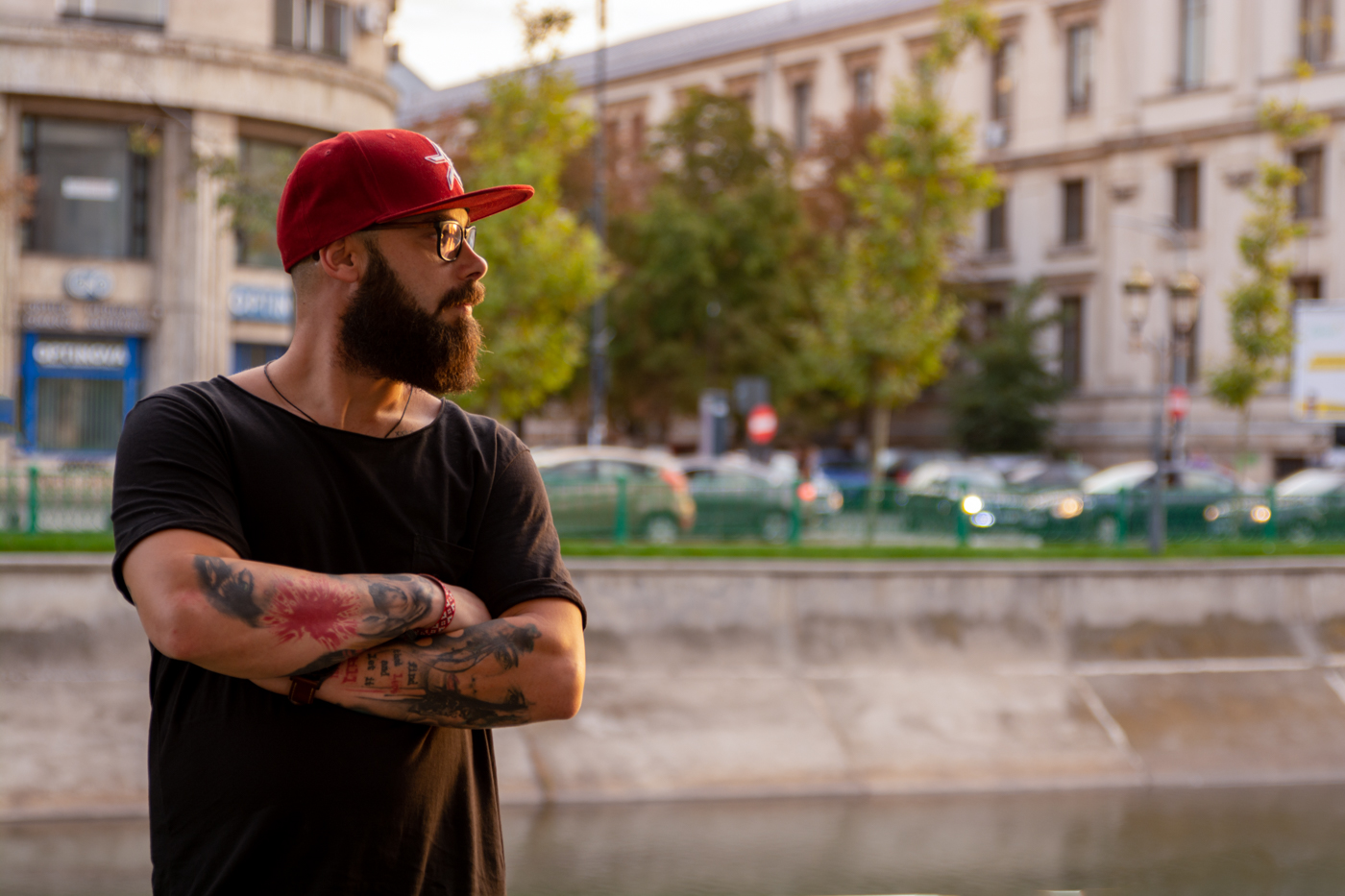 proiect fotografii tatuaje, portret de barbat cu tatuaje